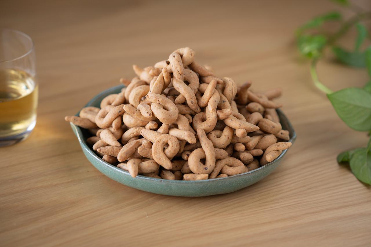 Taralli (castanha do pará com erva doce)
